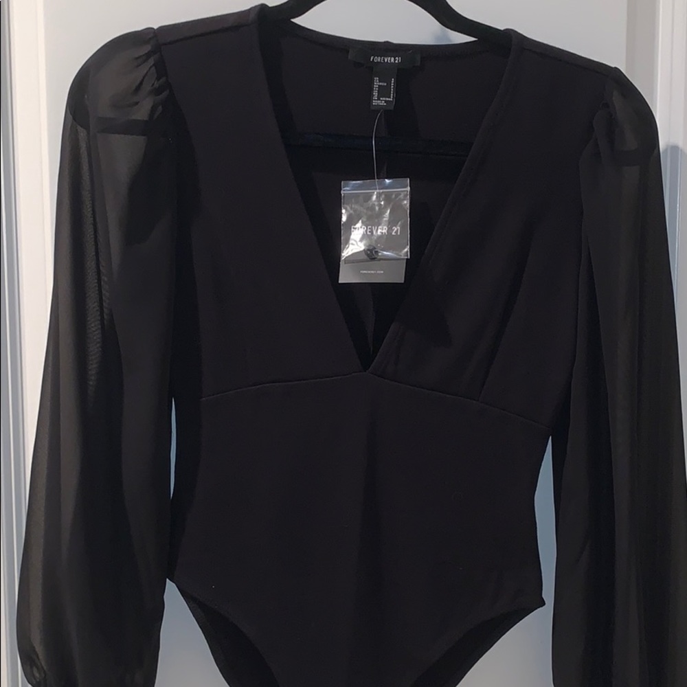 NWT Forever 21 Black Sheer Puff Sleeve Bodysuit S